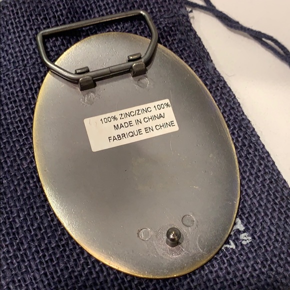 Buckle - Picture 5 of 5